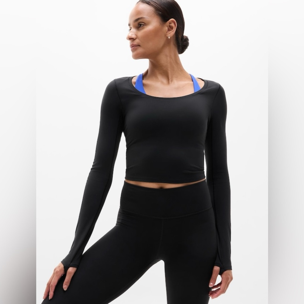 Athleta Transcend Top